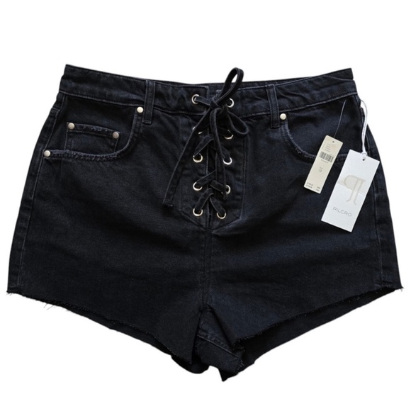 NWT Anthropologie Pilcro Lace-Up Denim
Shorts, Size 32 - Picture 5 of 9